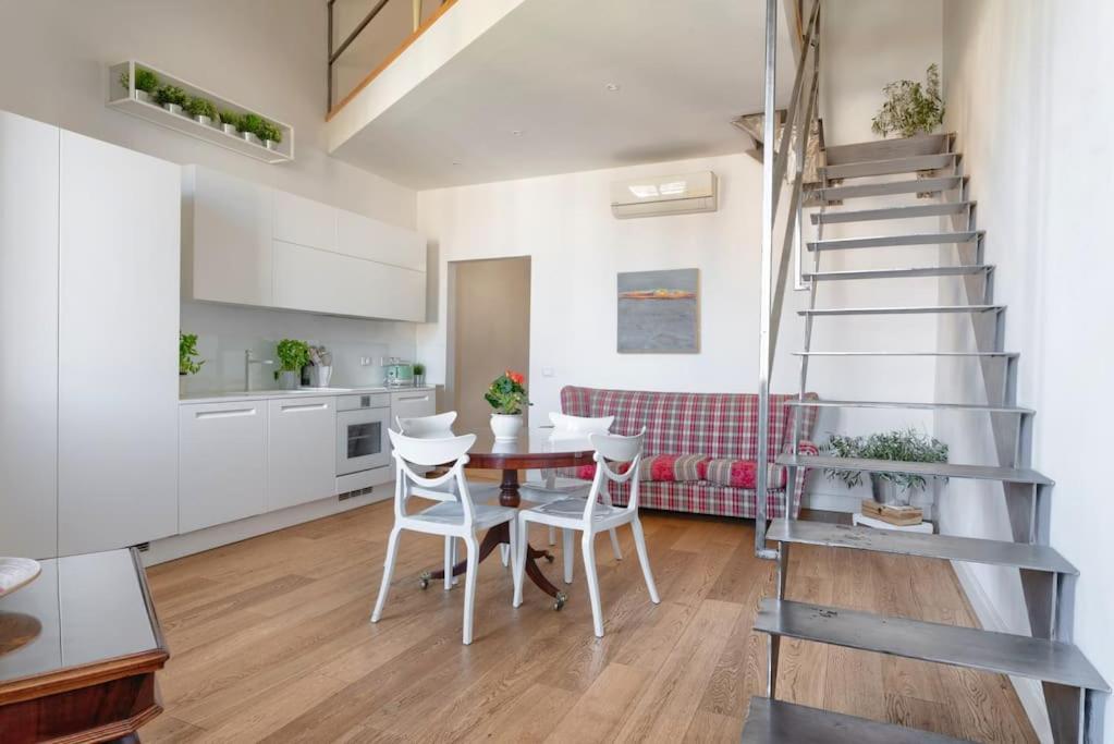 Porta A Prato 46 Apartment ฟลอเรนซ์ ภายนอก รูปภาพ