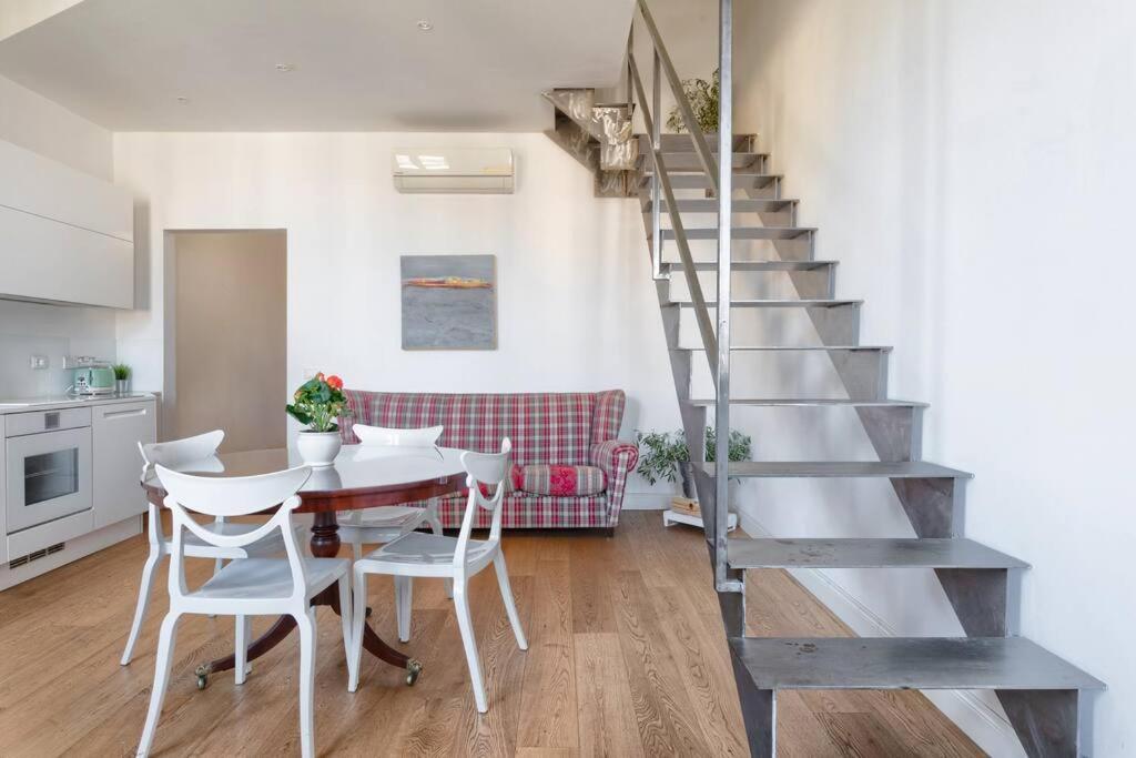 Porta A Prato 46 Apartment ฟลอเรนซ์ ภายนอก รูปภาพ