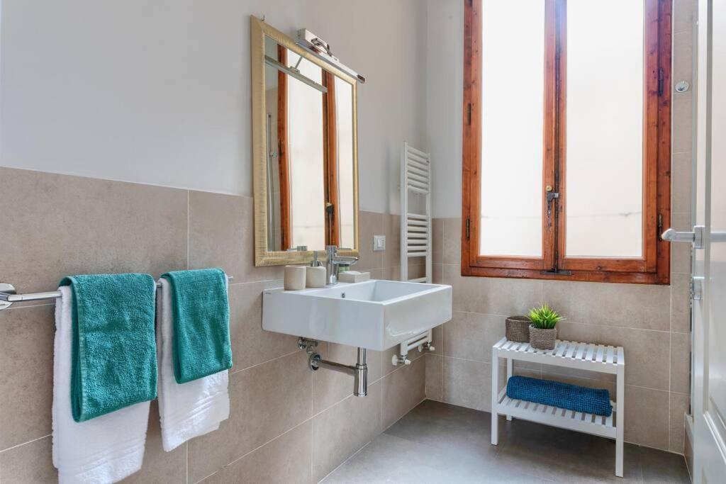 Porta A Prato 46 Apartment ฟลอเรนซ์ ภายนอก รูปภาพ